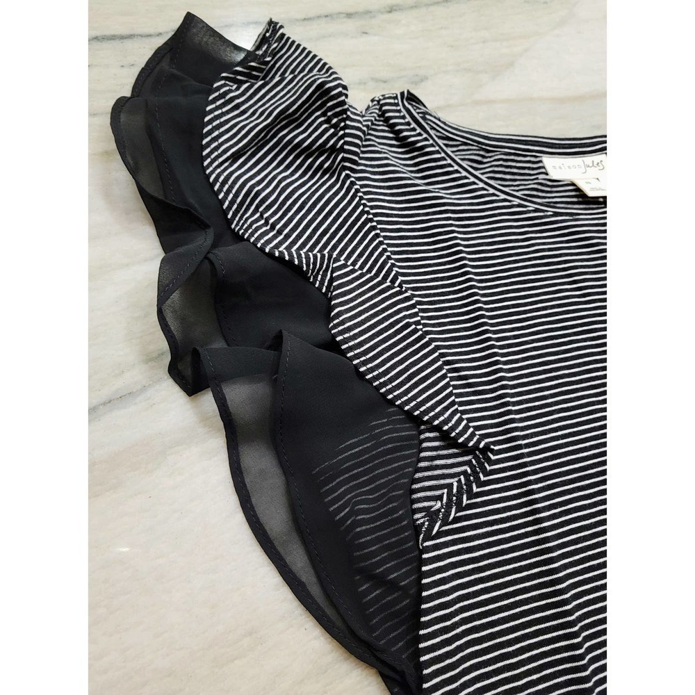 Maison Jules Black White Stripe Ruffle Sleeve Top Extra Small - Picture 3 of 9
